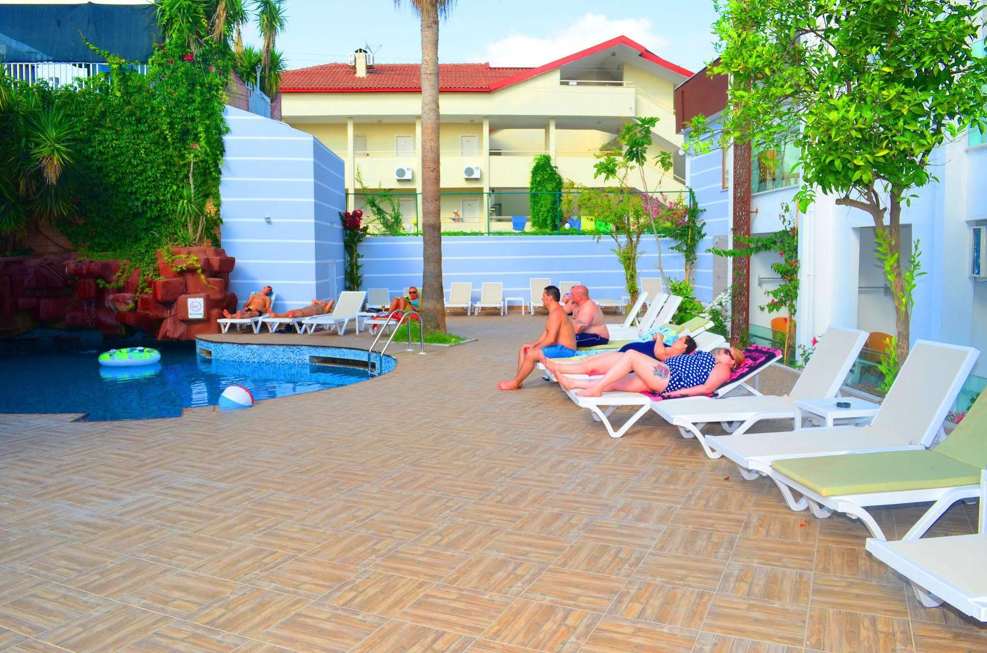 Hotel Sunbird 3*