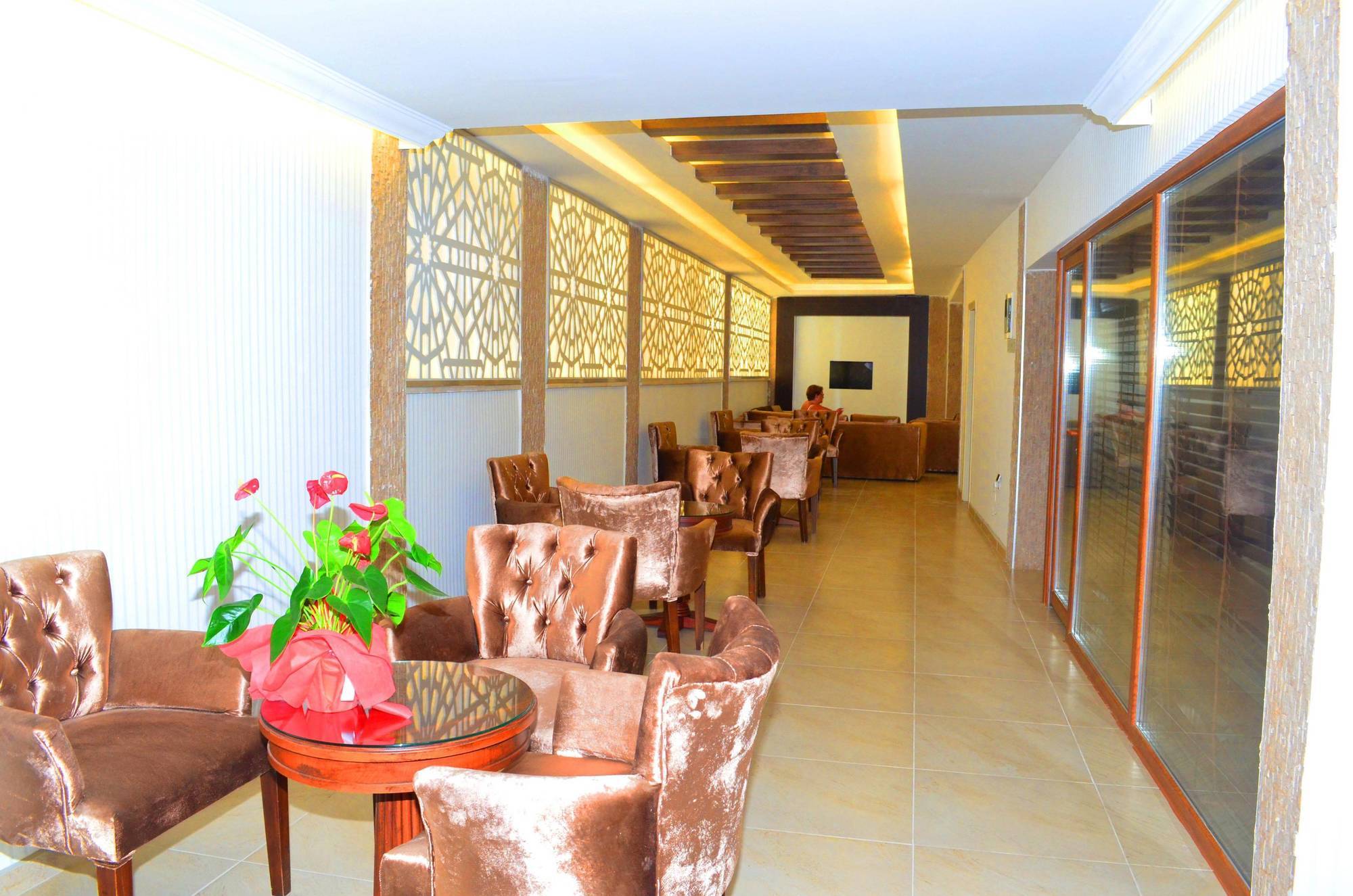 Sunbird 3* Side