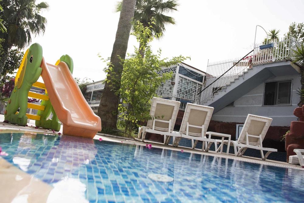 Otel Sunbird Side
