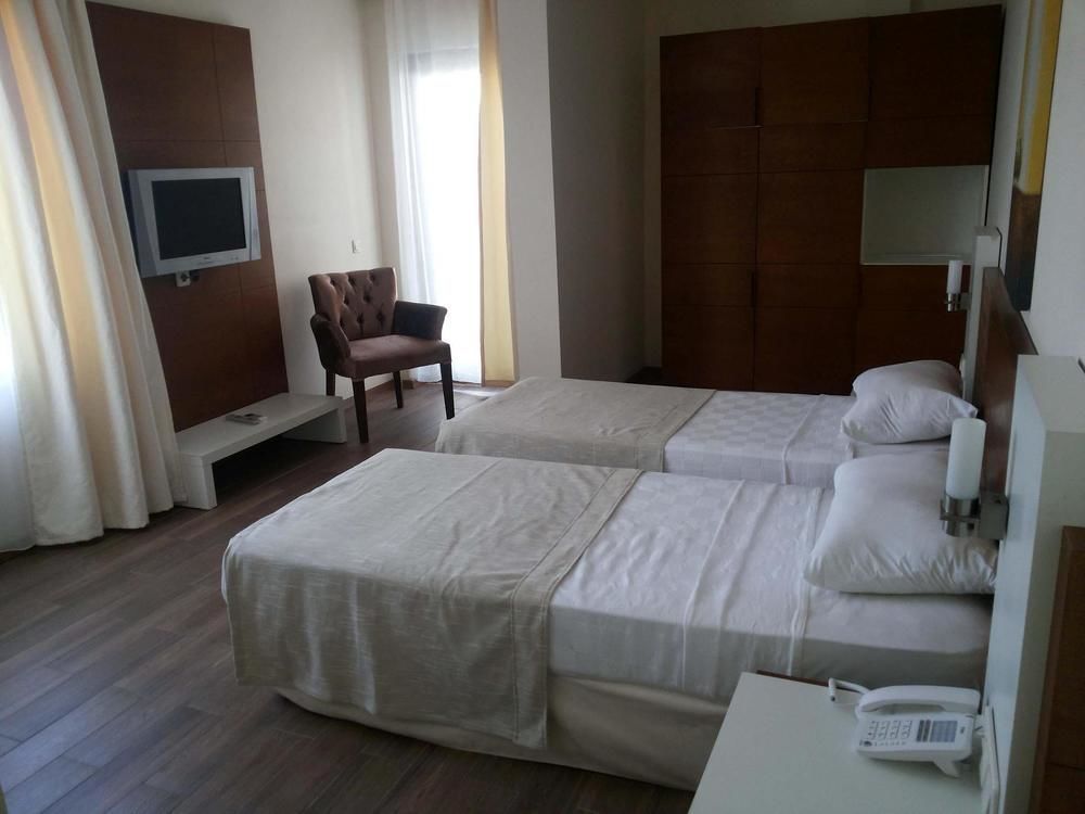 Sunbird 3*